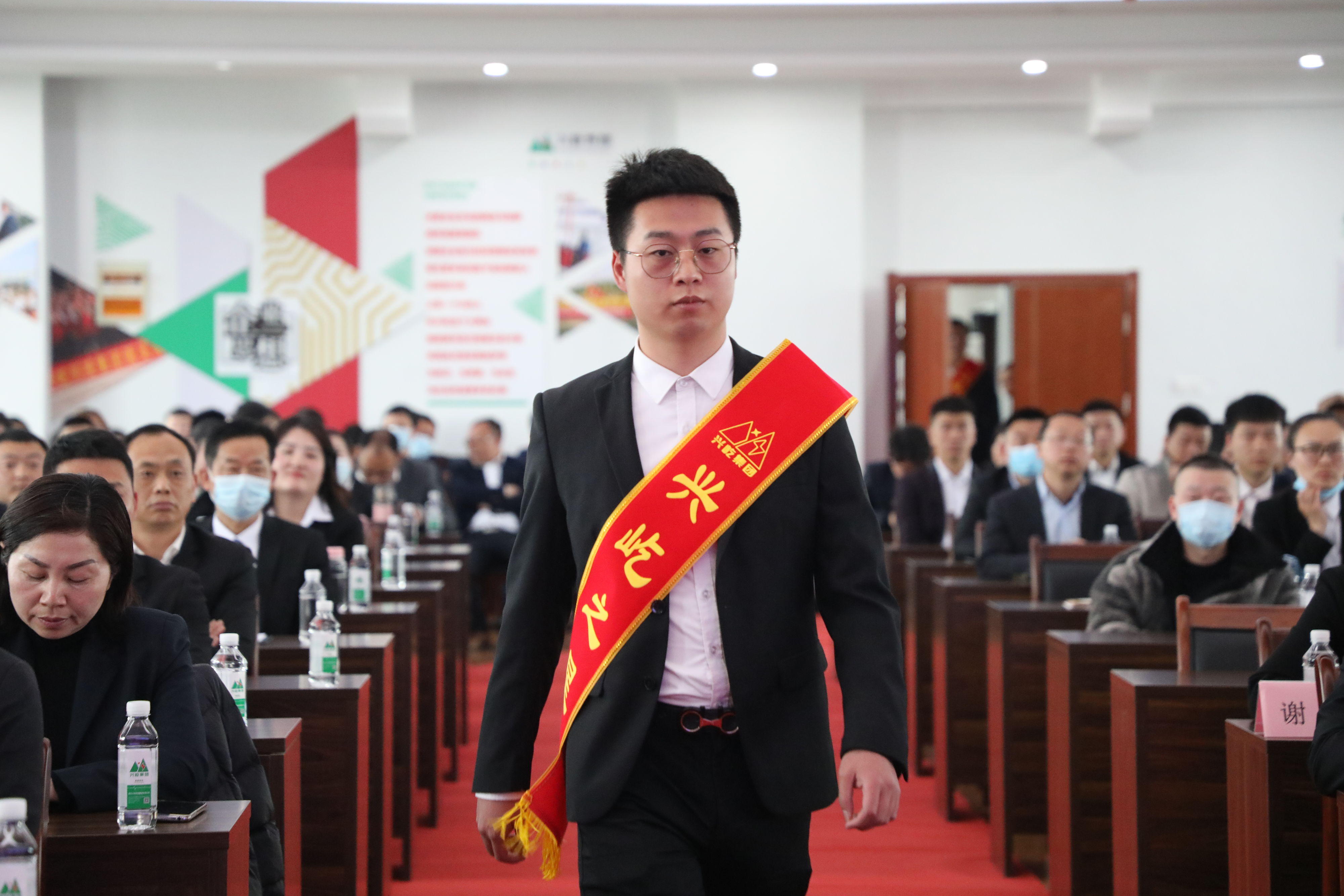 趙榮波.jpg